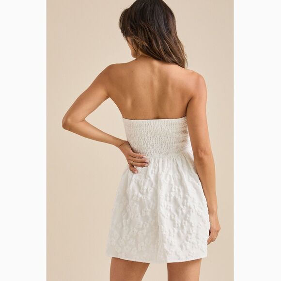 Altar'd State Emberly Strapless Mini Dress in White, Sz Med, Wedding Bride Beach - Picture 3 of 12